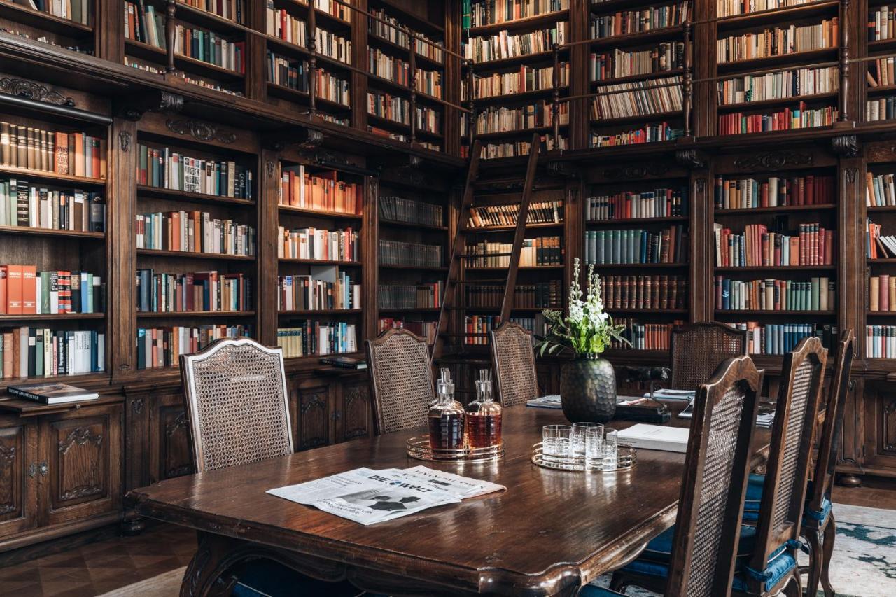 ברגיש גלאדבך Althoff Grandhotel Schloss Bensberg מראה חיצוני תמונה Library
