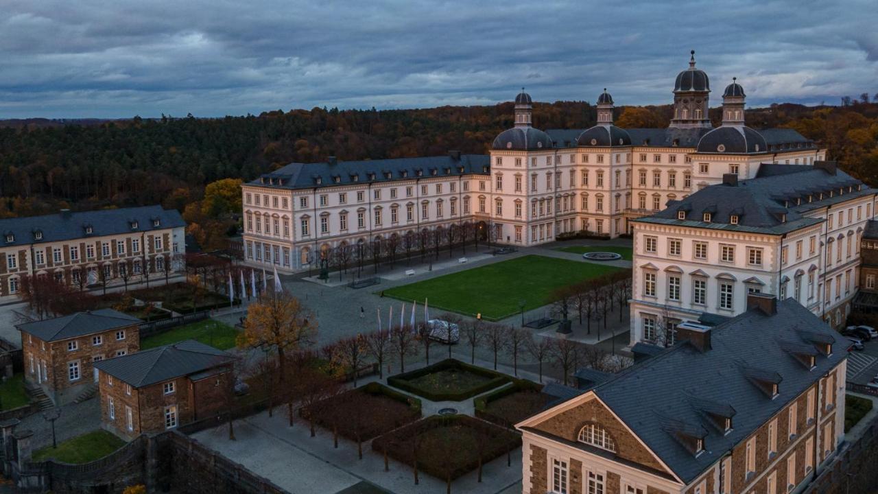 ברגיש גלאדבך Althoff Grandhotel Schloss Bensberg מראה חיצוני תמונה The University of Luxembourg