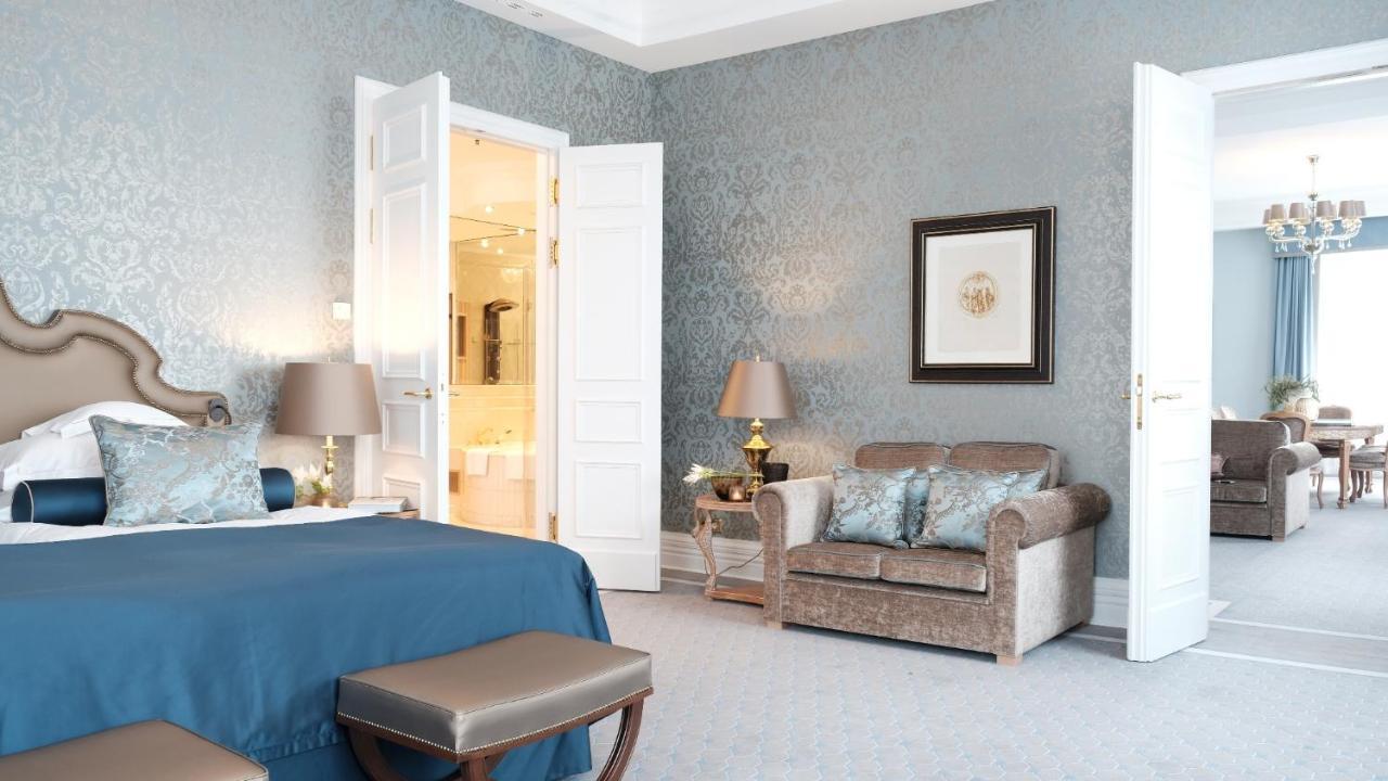 ברגיש גלאדבך Althoff Grandhotel Schloss Bensberg מראה חיצוני תמונה